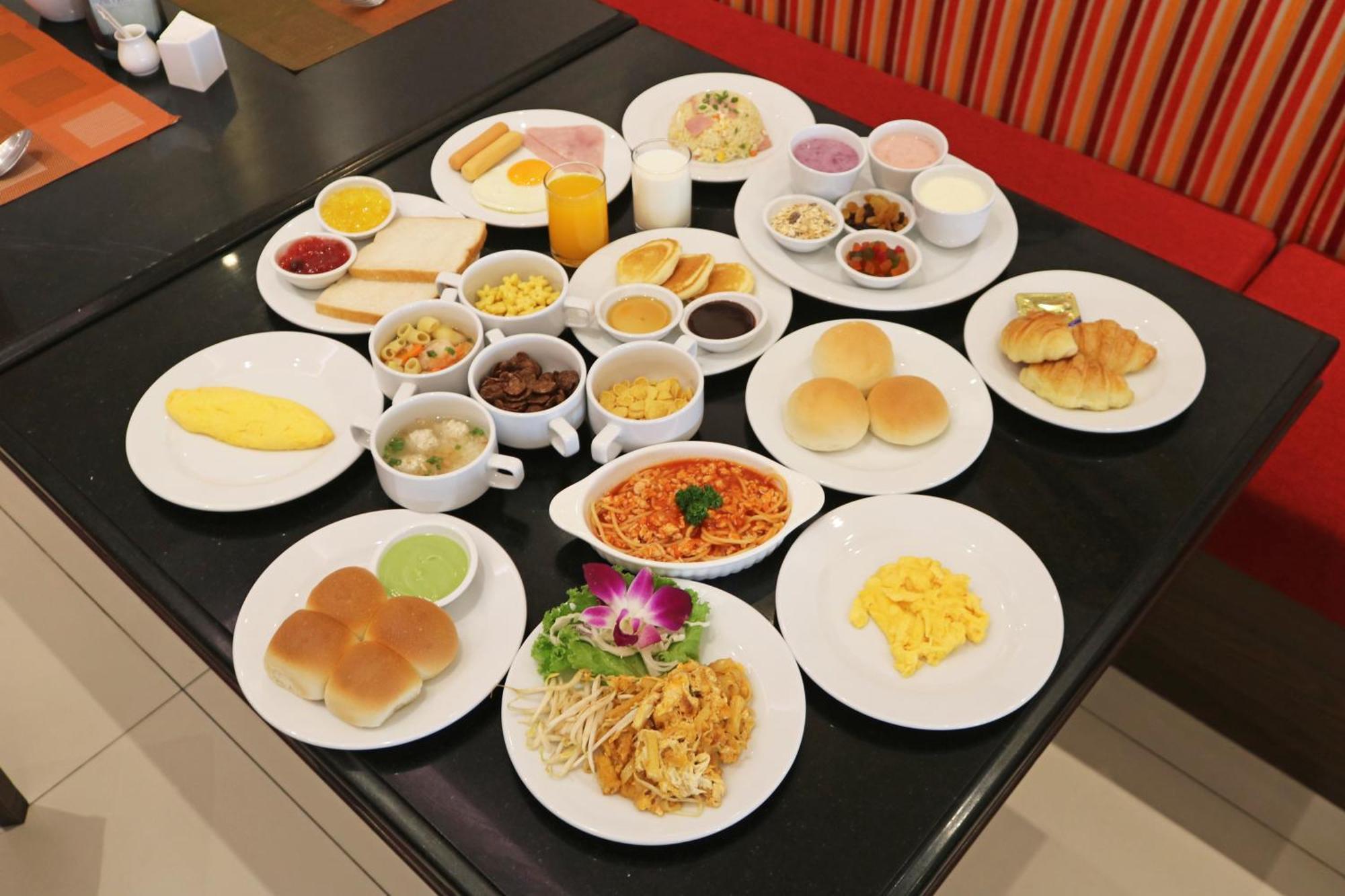 Mida Grande Hotel Dhavaravati Nakhon Pathom - Sha Plus Luaran gambar